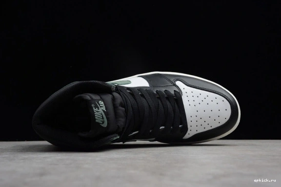 Cheap EP “CLAY OG RETRO AIR JORDAN HIGH 555088-135 1 GREEN” 555088-135 0411